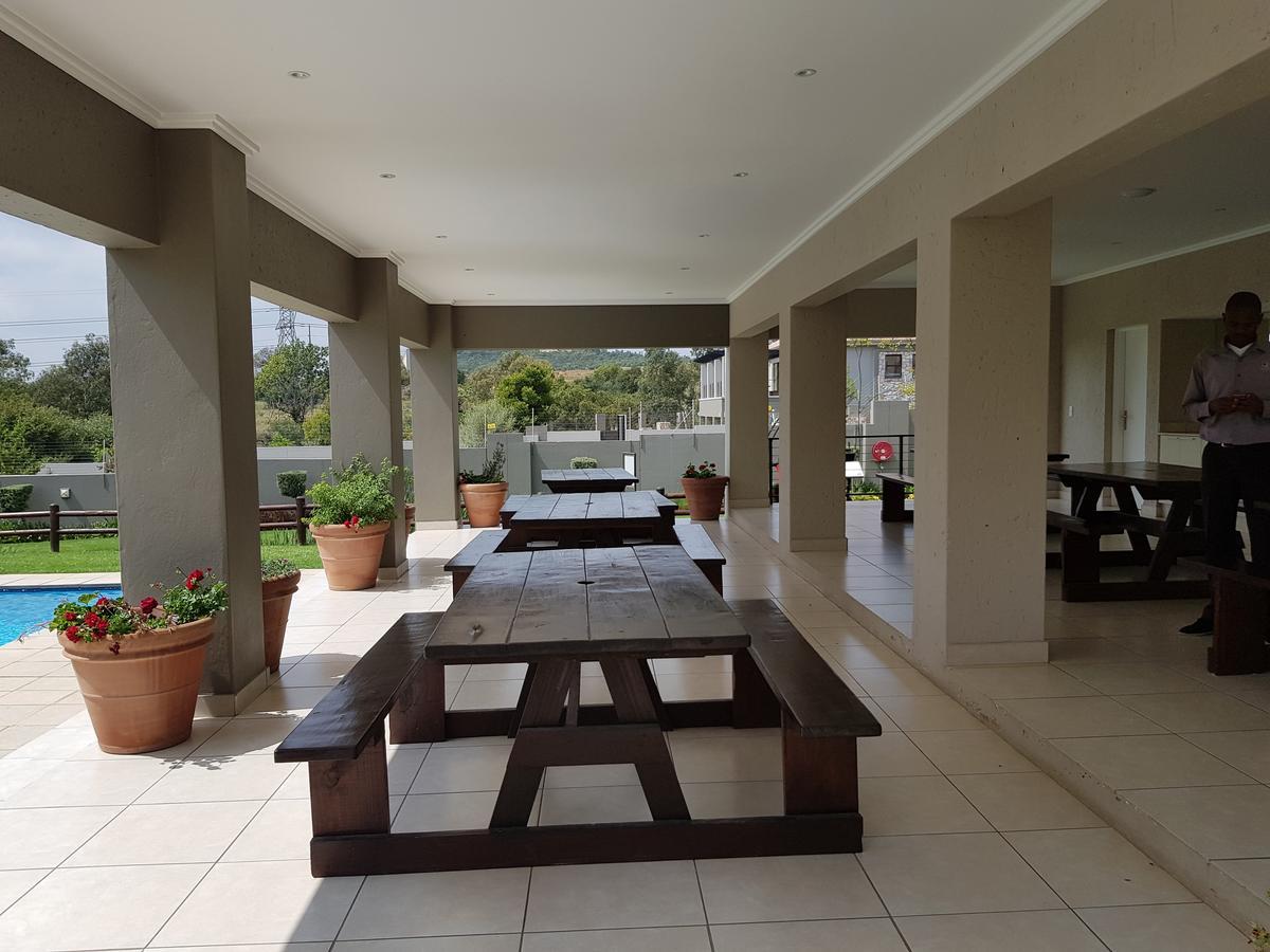 Nova Luxury Suites Lonehill Johannesburg Exterior foto