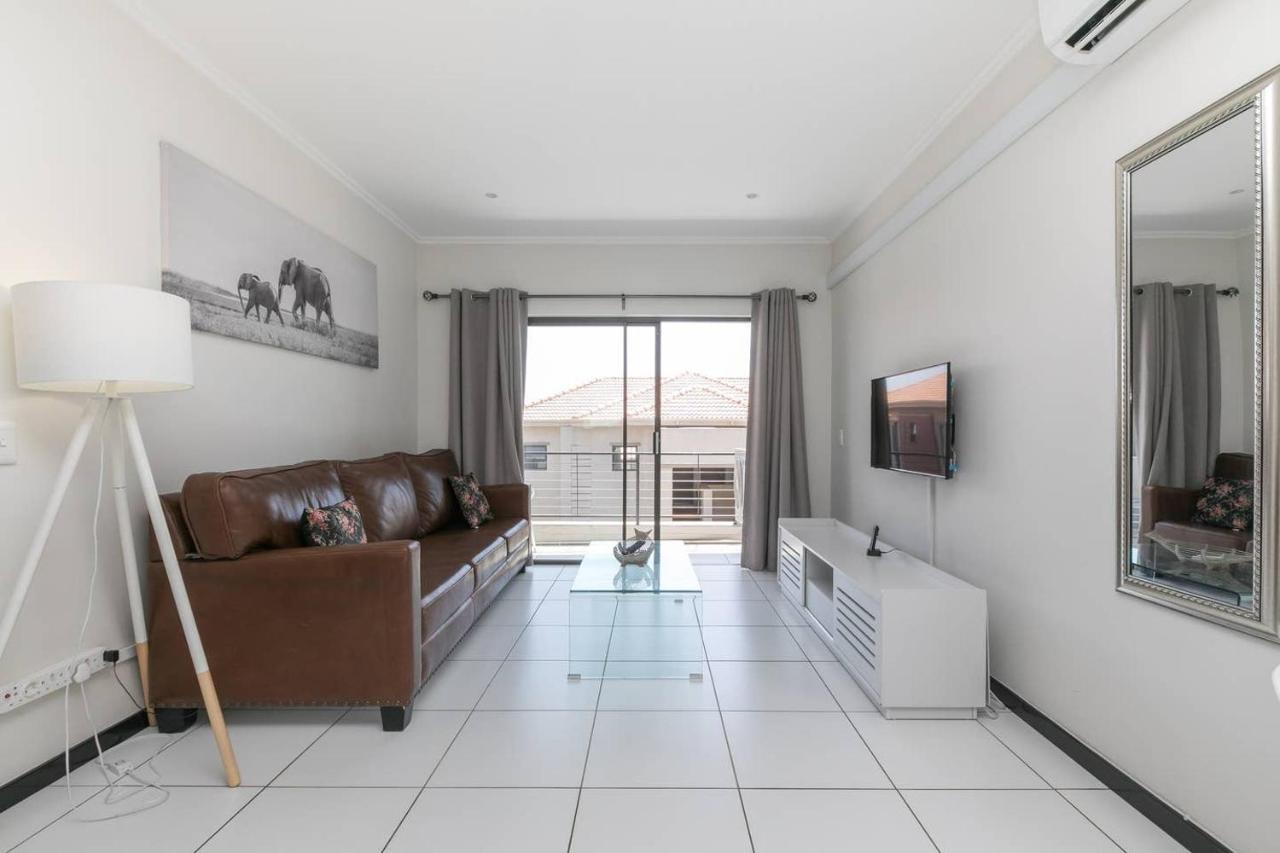 Nova Luxury Suites Lonehill Johannesburg Exterior foto