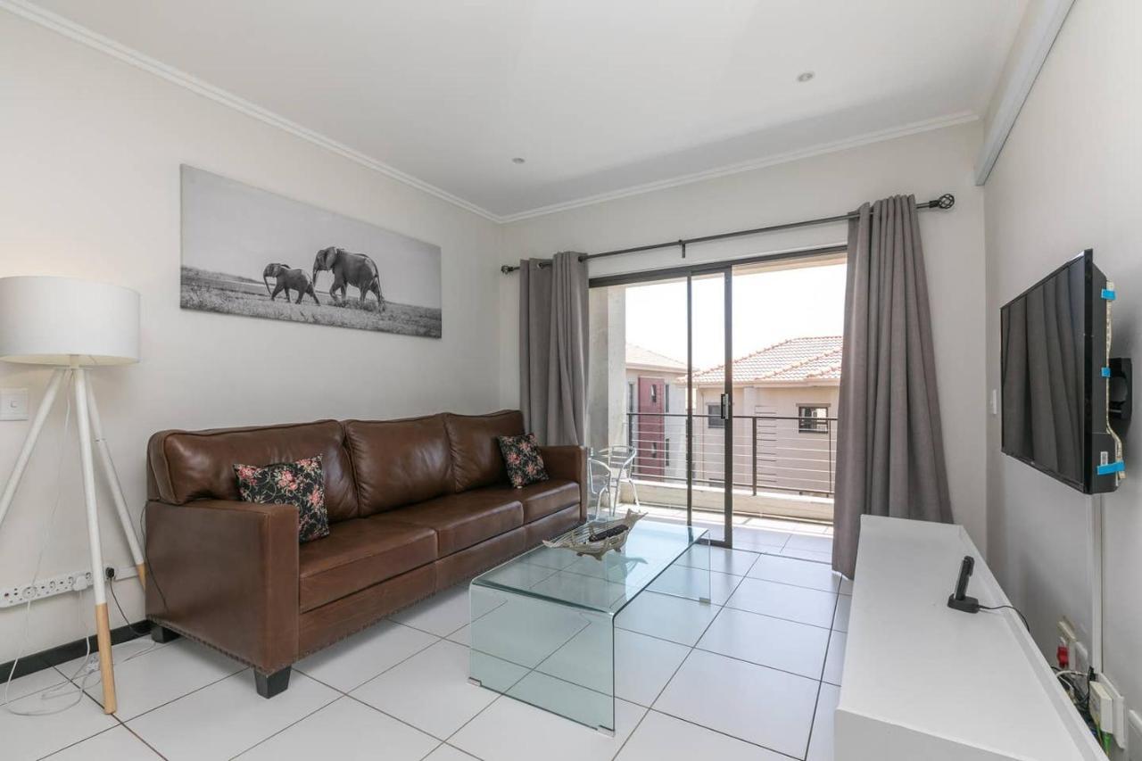 Nova Luxury Suites Lonehill Johannesburg Exterior foto