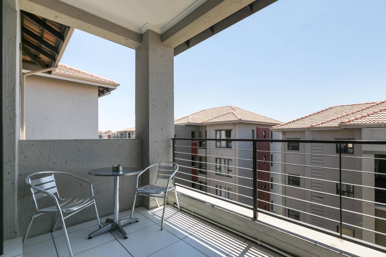 Nova Luxury Suites Lonehill Johannesburg Exterior foto