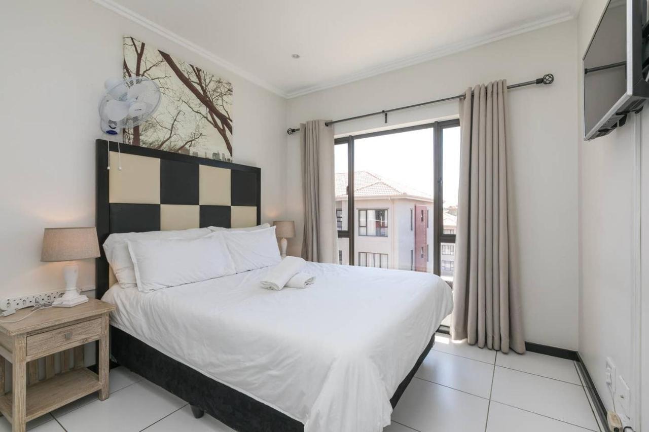 Nova Luxury Suites Lonehill Johannesburg Exterior foto