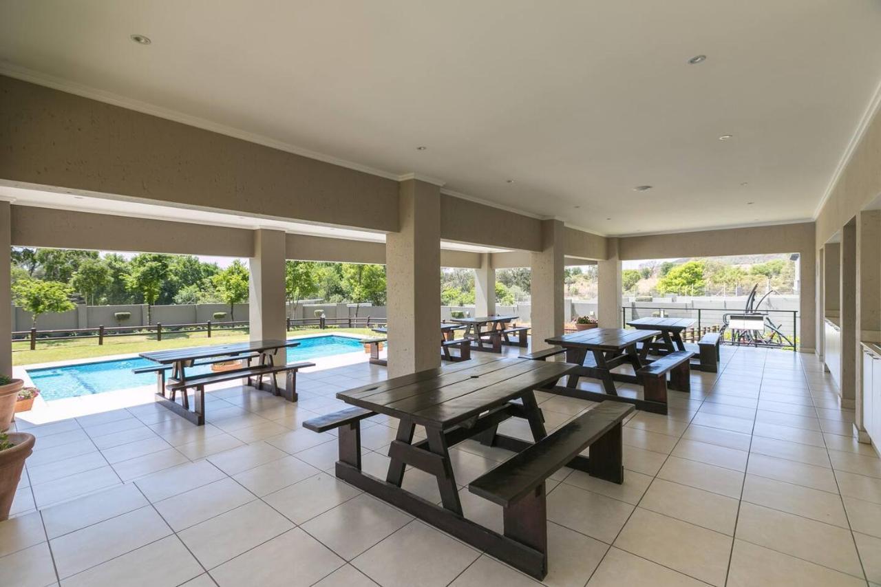 Nova Luxury Suites Lonehill Johannesburg Exterior foto
