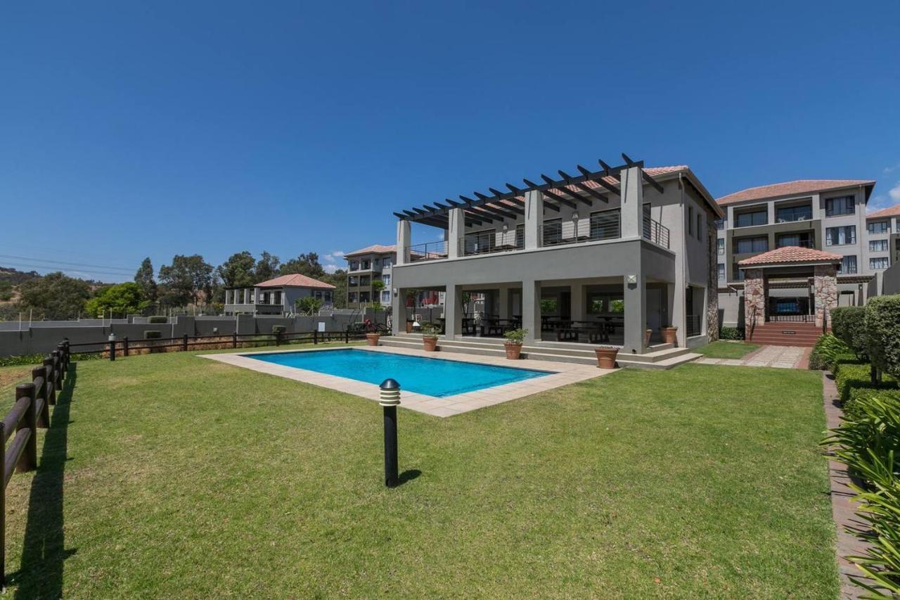 Nova Luxury Suites Lonehill Johannesburg Exterior foto