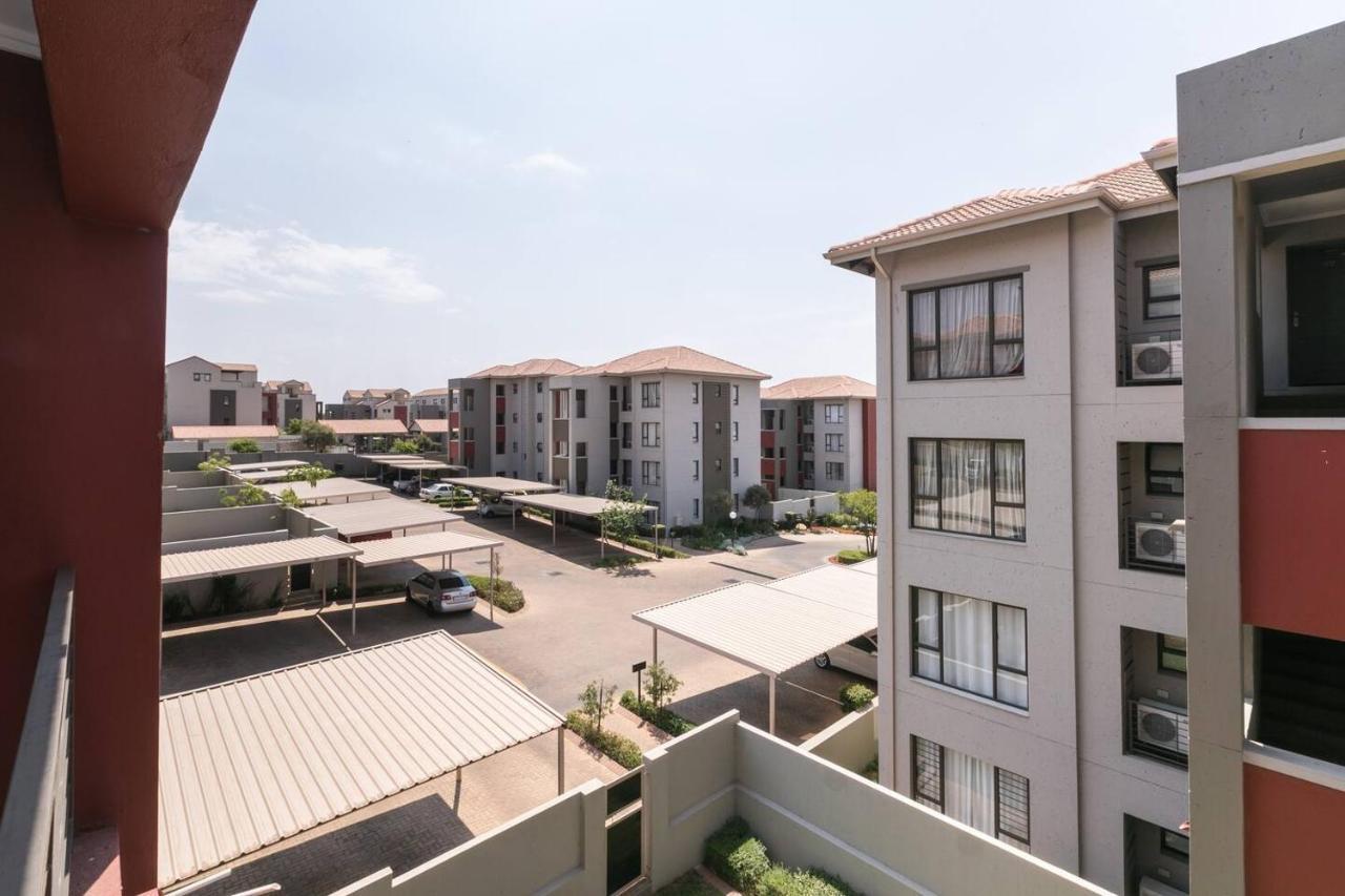Nova Luxury Suites Lonehill Johannesburg Exterior foto
